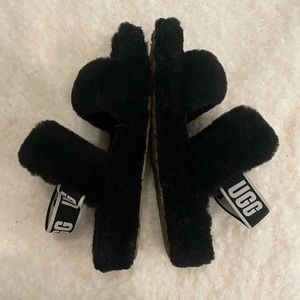 Ugg Women’s Oh Yeah Slide (Two Strap Furry Slipper)